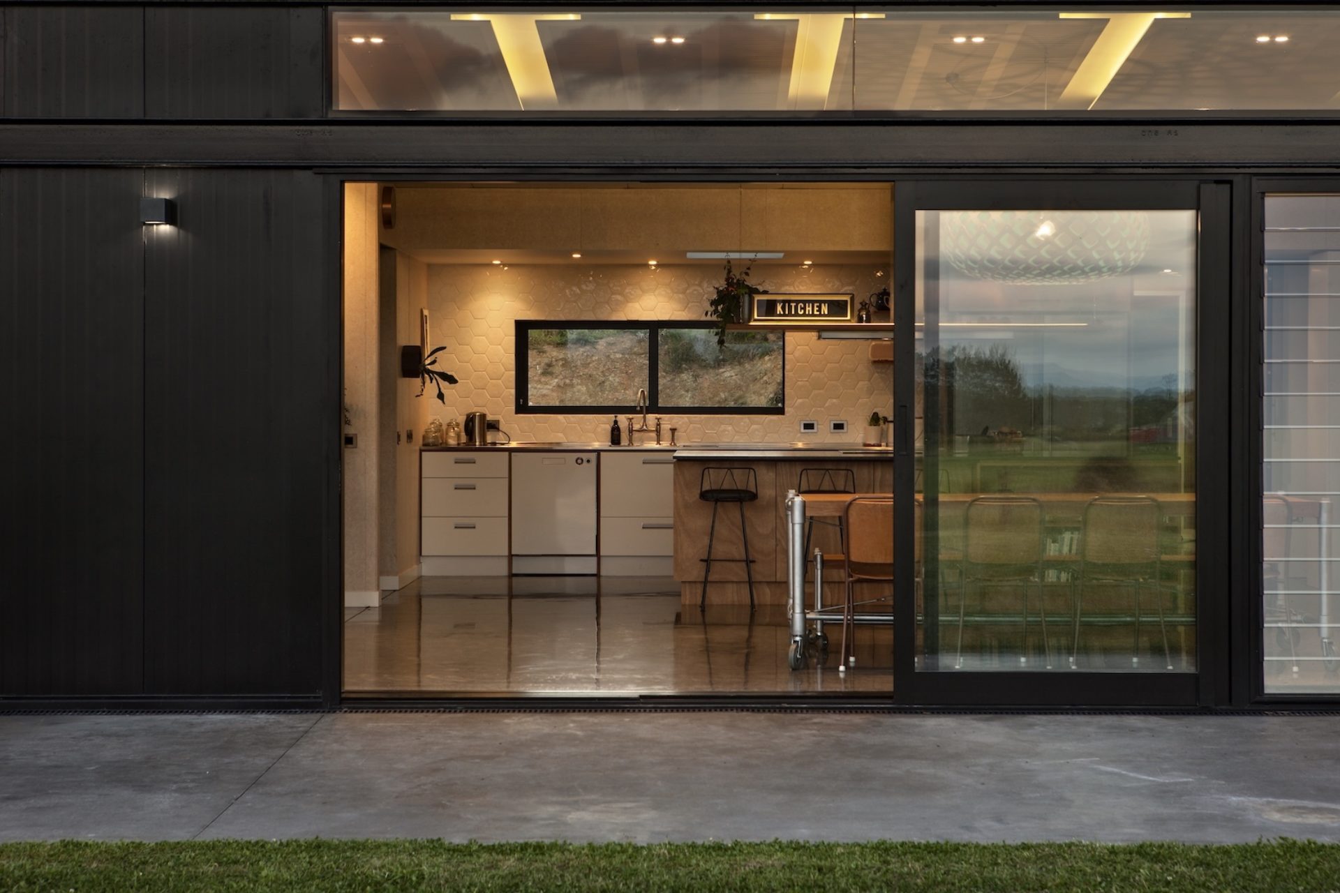 Big Sky Farm House – Malcolm Taylor and Associates Big Sky Farm House – Malcolm Taylor and Associates