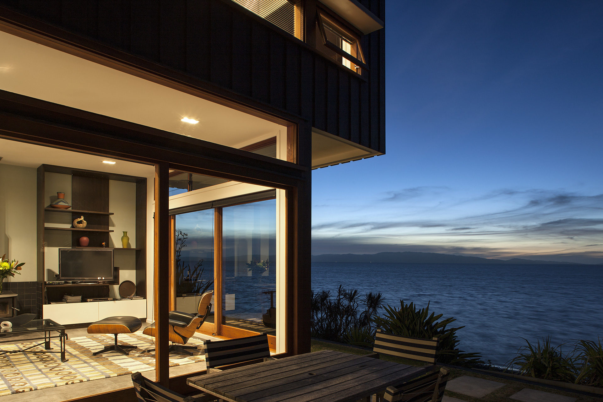Ngarimu Bay 
House – Malcolm Taylor and Associates Ngarimu Bay 
House – Malcolm Taylor and Associates