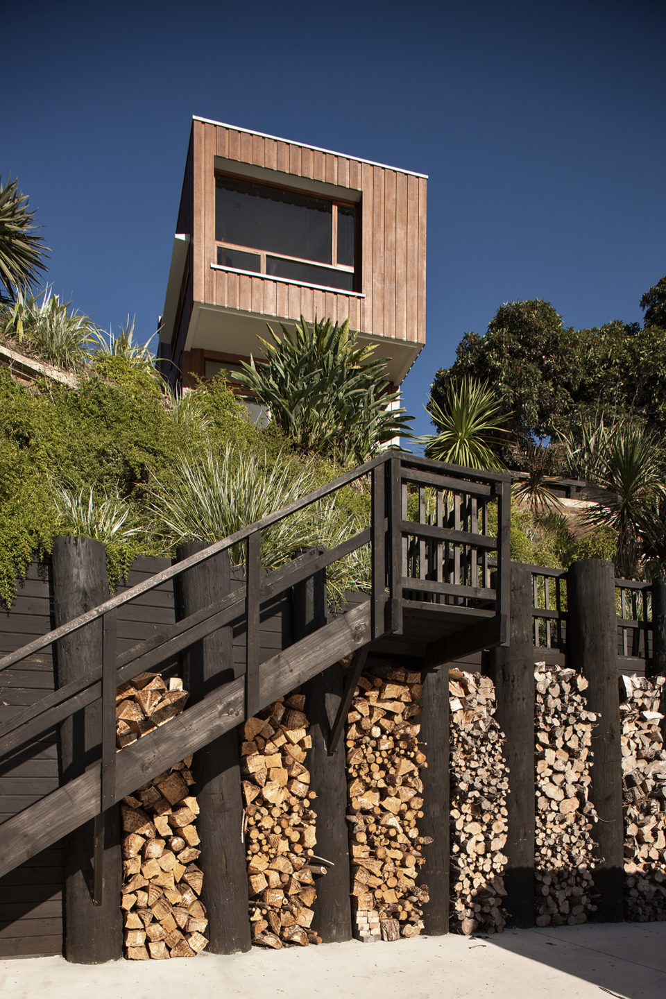 Ngarimu Bay 
House – Malcolm Taylor and Associates Ngarimu Bay 
House – Malcolm Taylor and Associates
