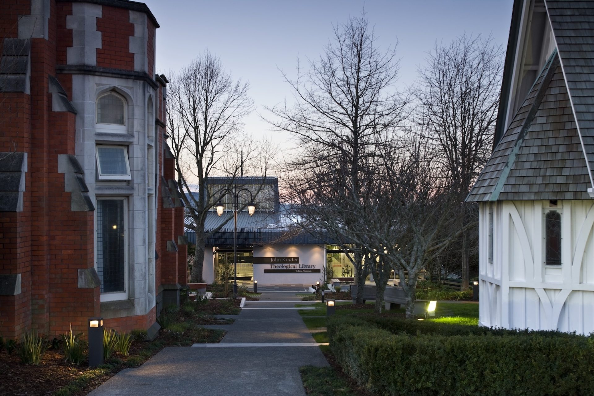 Theological College Library – Malcolm Taylor and Associates Theological College Library – Malcolm Taylor and Associates