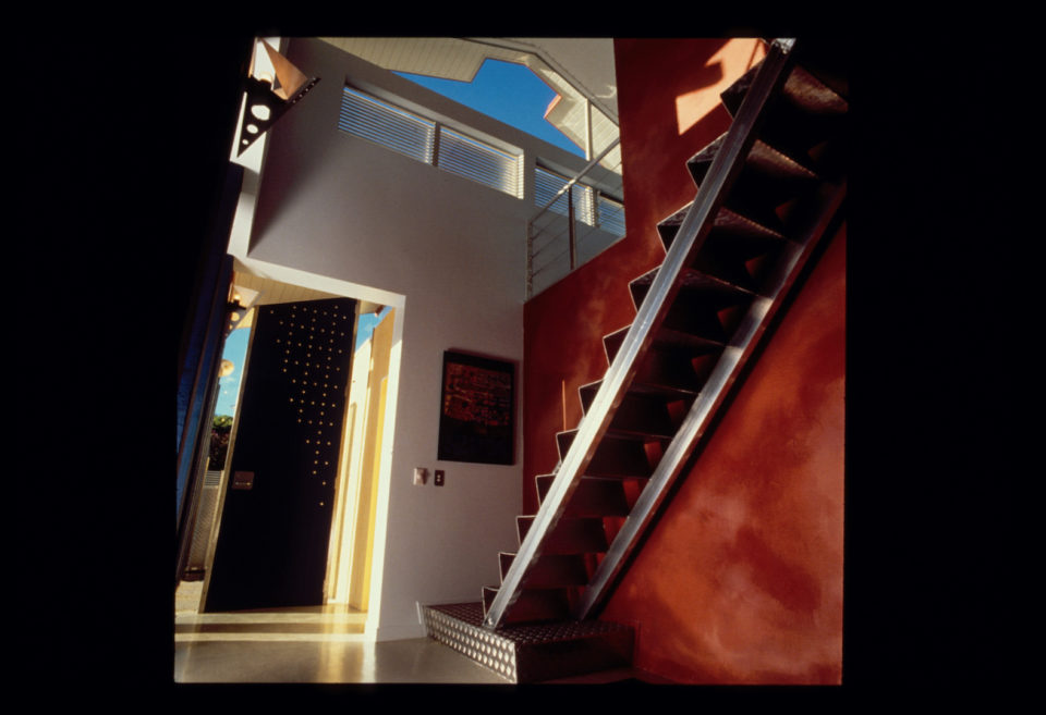 Vista Crescent House – Malcolm Taylor and Associates Vista Crescent House – Malcolm Taylor and Associates