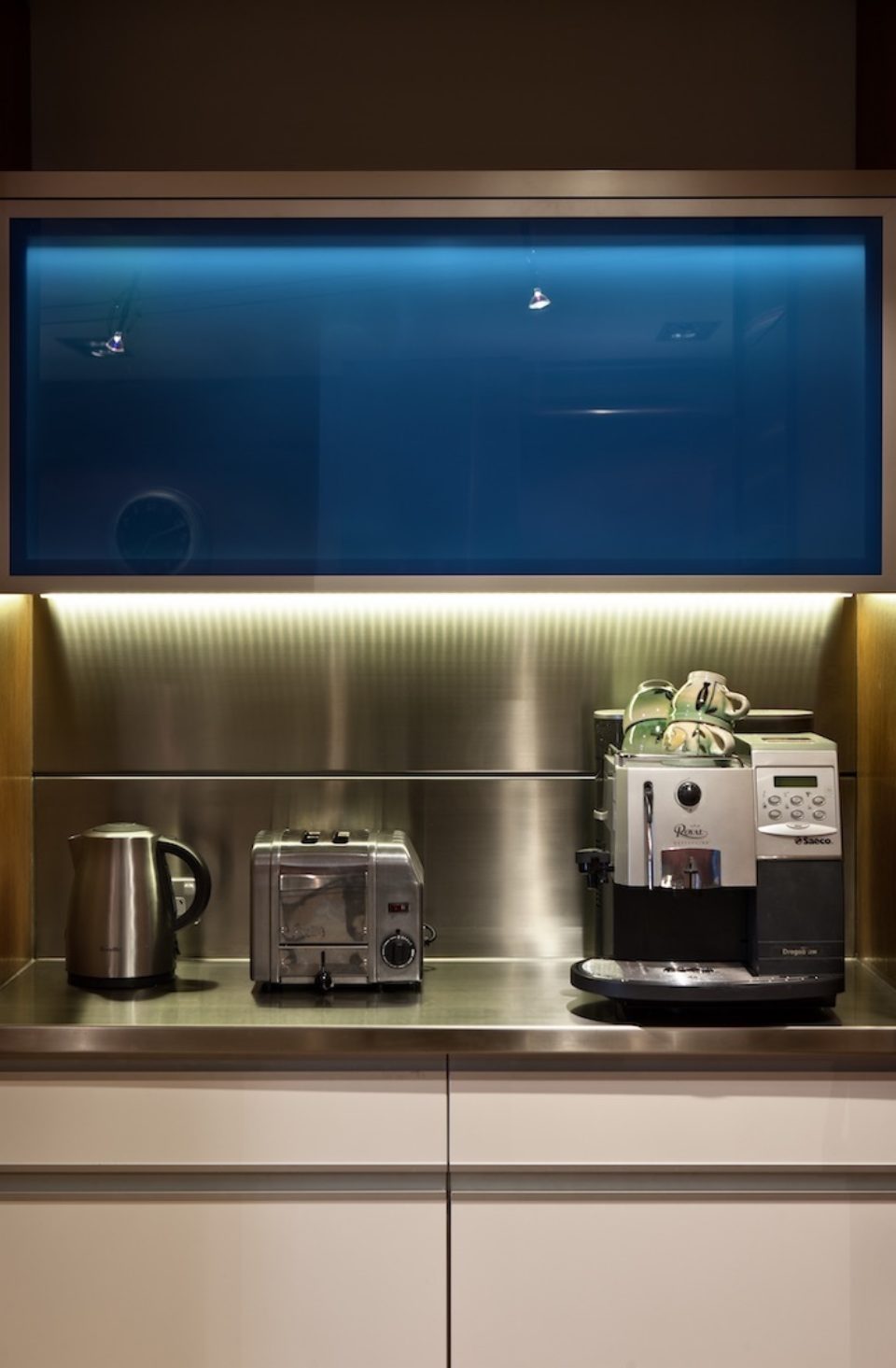 Vista Crescent House – Malcolm Taylor and Associates Vista Crescent House – Malcolm Taylor and Associates