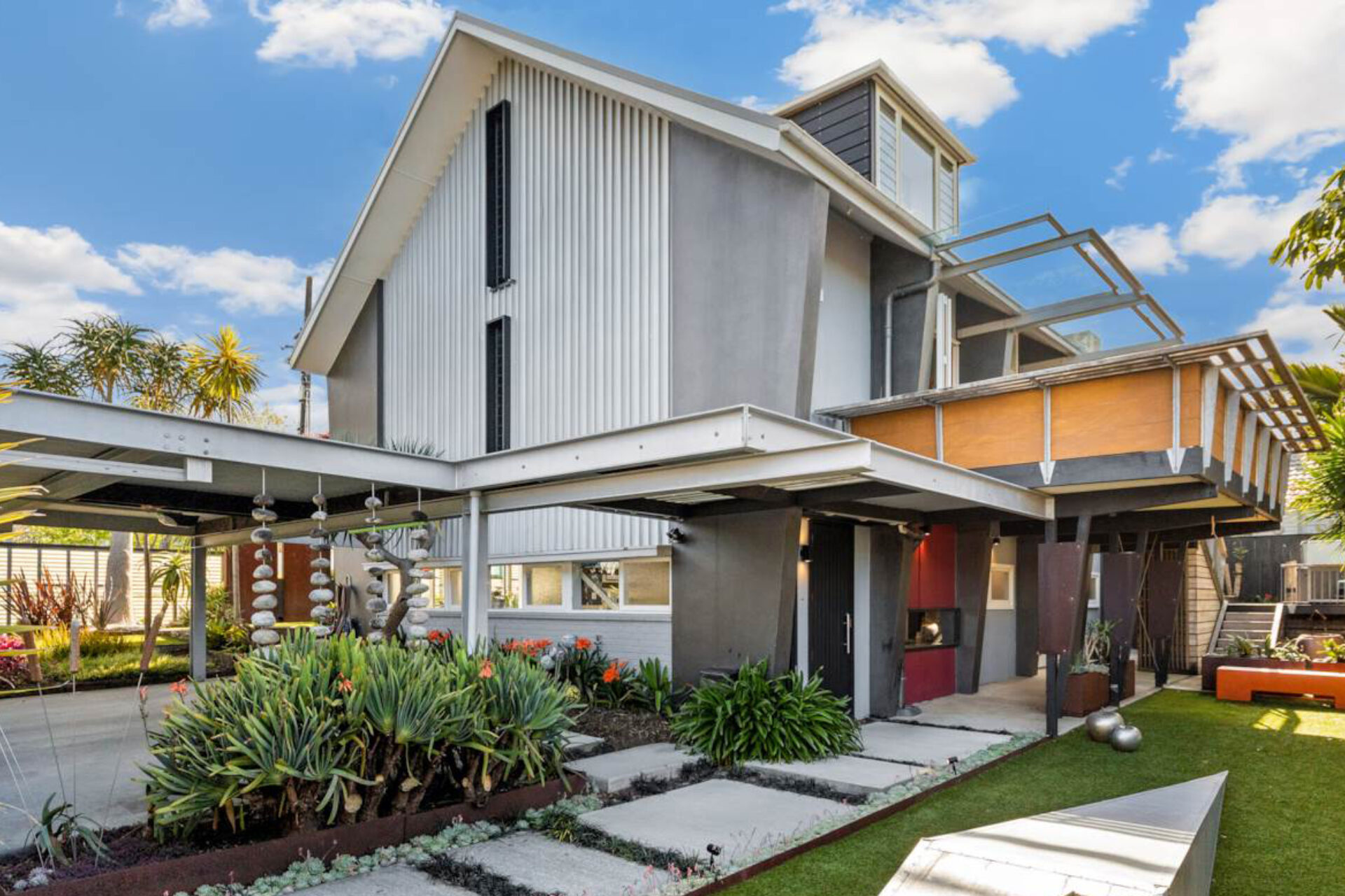 How award-winning architect turned former Baptist church into a luxury home: NZ Herald – Malcolm Taylor and Associates